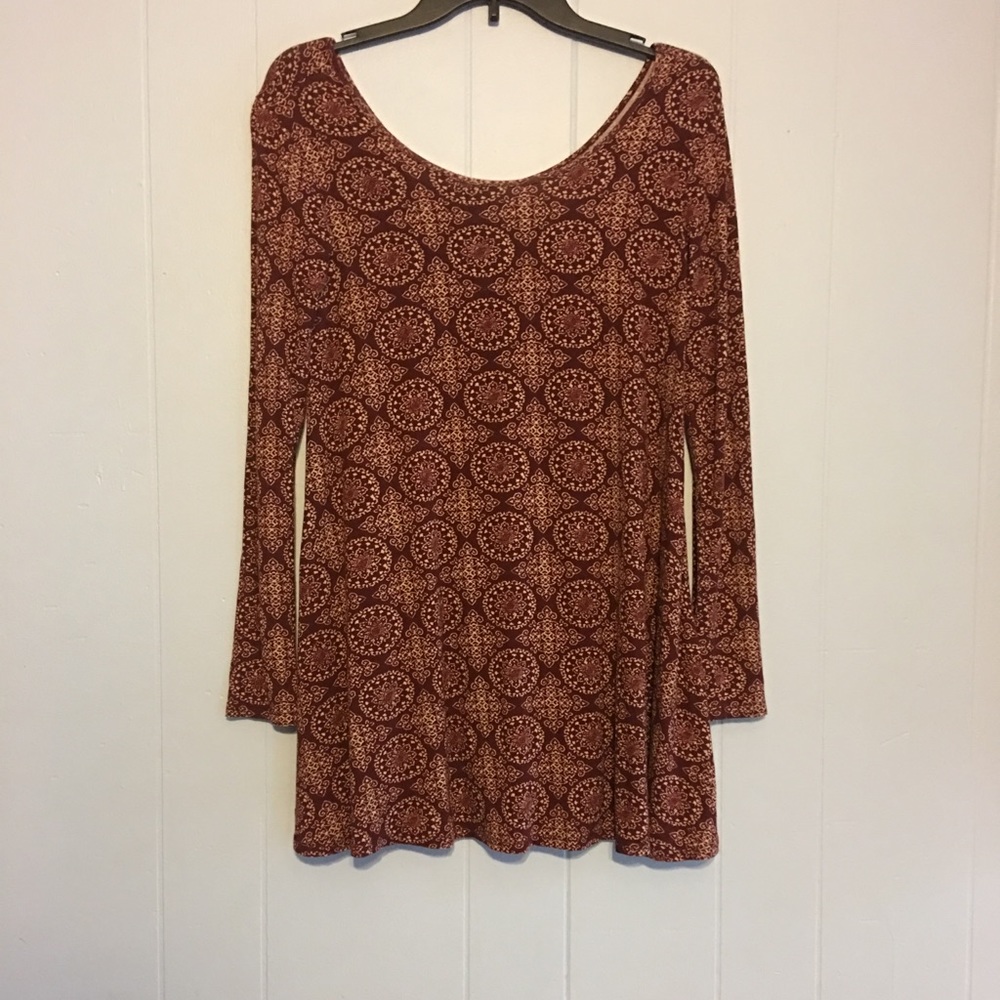 Forever 21 Red Patterned Top